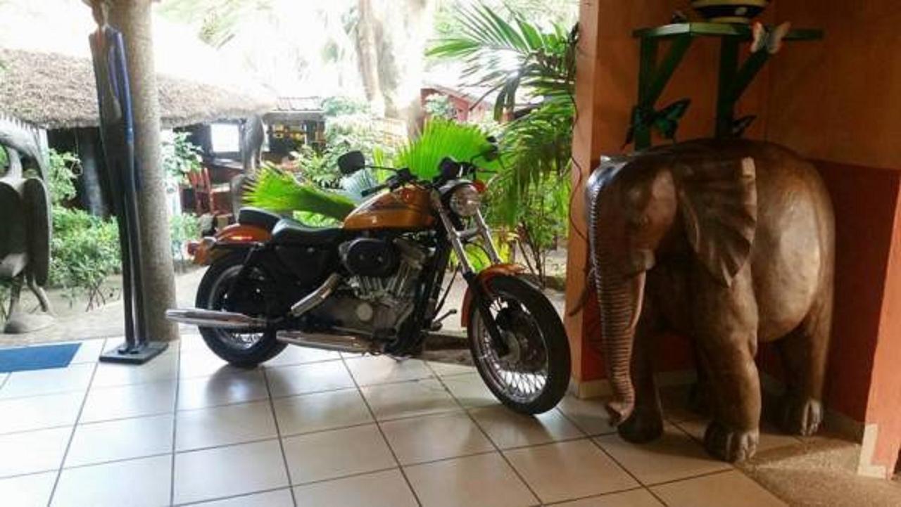 Hotel Napoleon Lagune ロメ エクステリア 写真